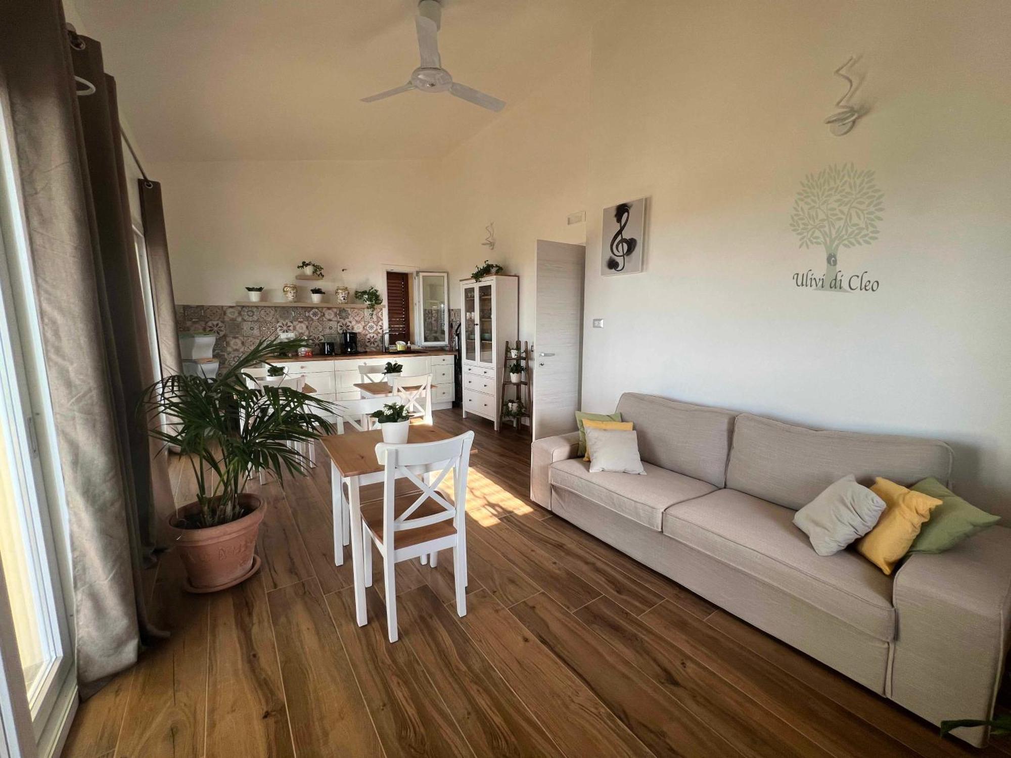 Ulivi Di Cleo Guest House Реалмонте Екстериор снимка